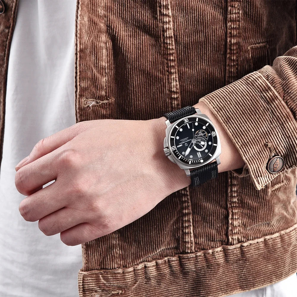 PAGANI DESIGN 2024 Original 43MM Men's Automatic Mechanical Watch NH39 200M Waterproof AR Sapphire Mirror Watches For Men ﻿