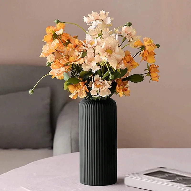 Chic Striped Ceramic-Look Plastic Vase for Flowers - Durable, Easy-to-Place Decorative Floral Display Piece